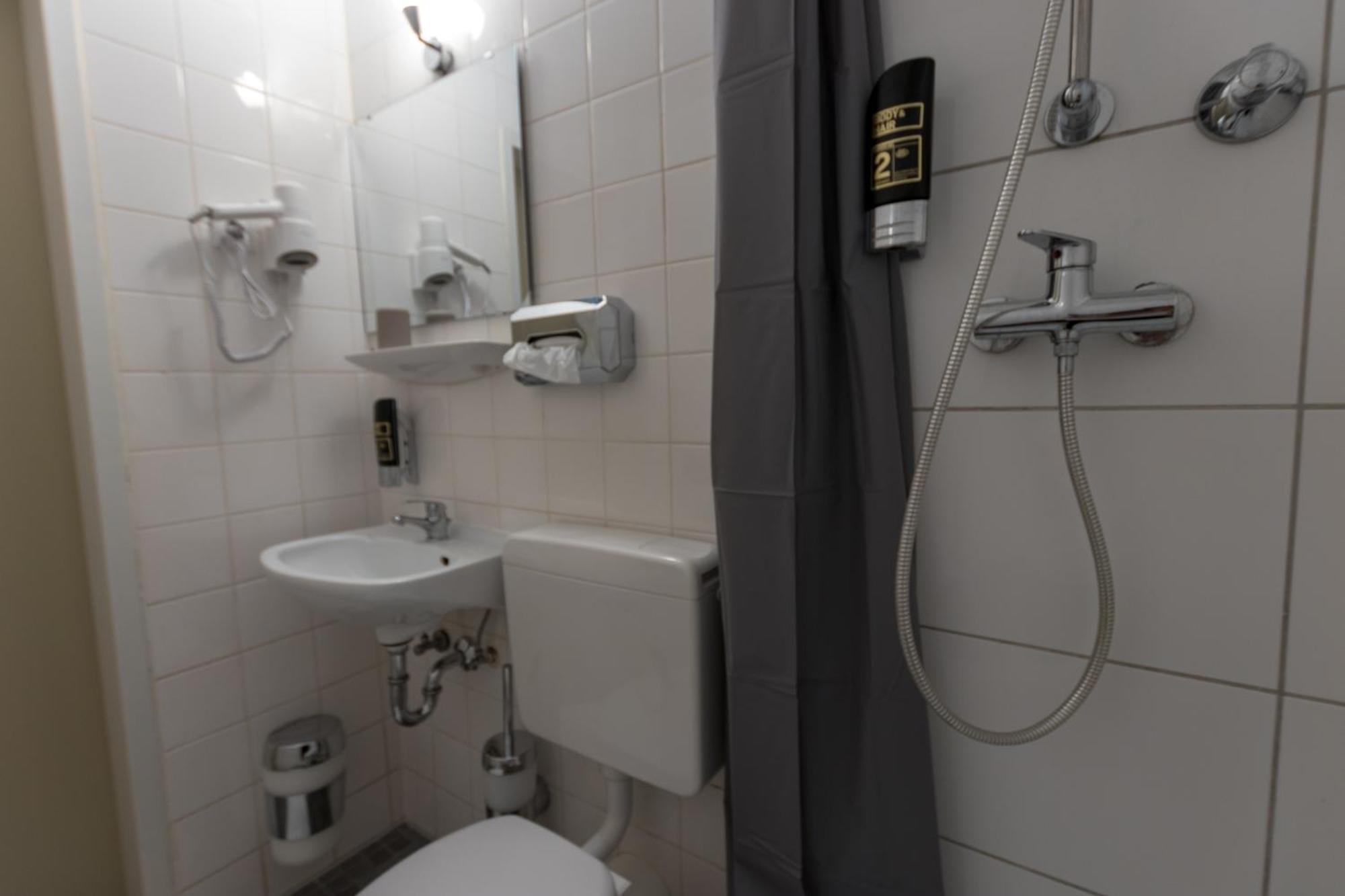 Doerenkamp - Digital Access Hotel